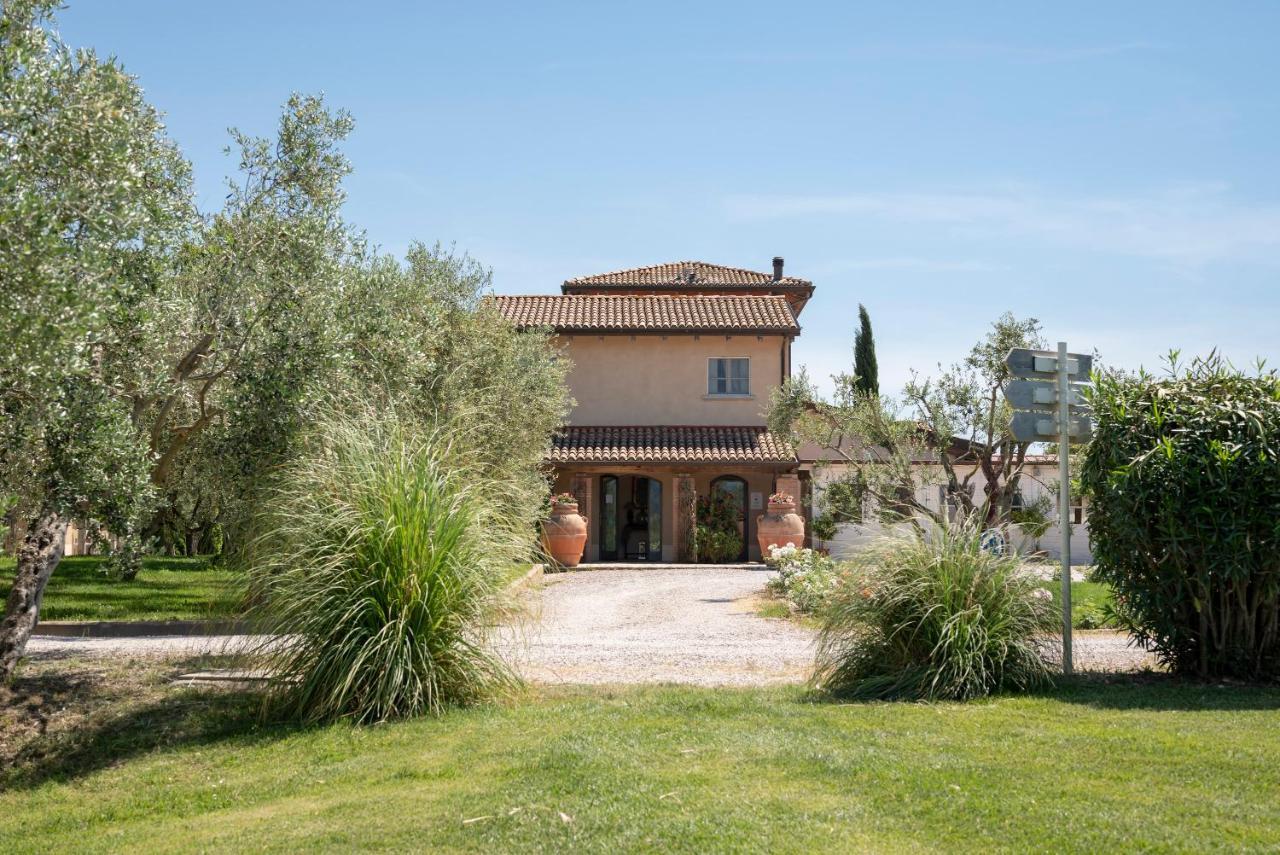 Guadalupe Tuscany Resort Braccagni ภายนอก รูปภาพ