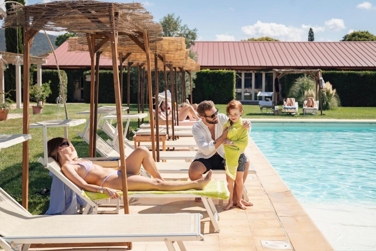 Guadalupe Tuscany Resort Braccagni ภายนอก รูปภาพ